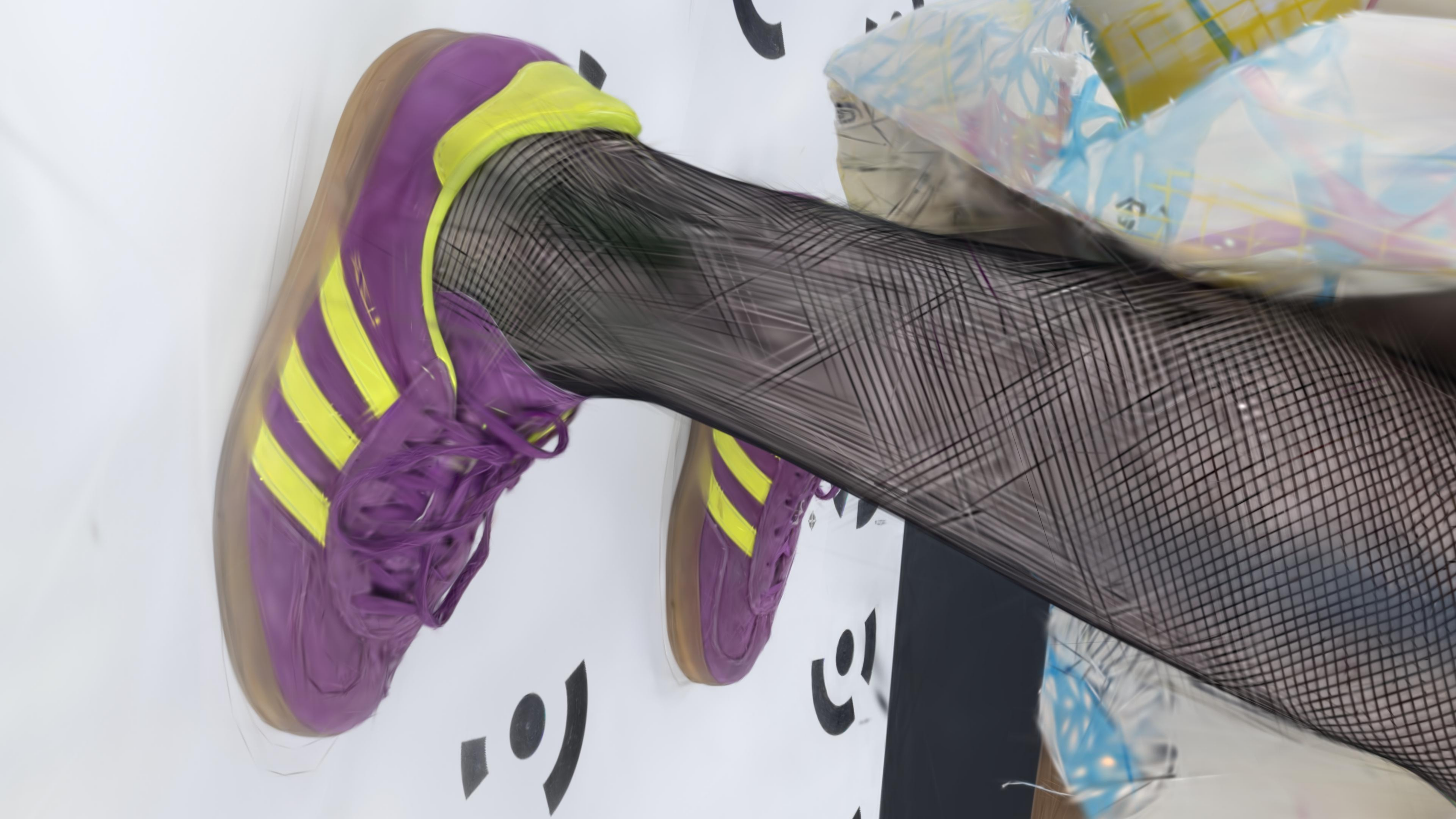 Image 1: Dress 2 Shoe